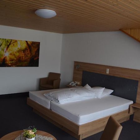 TIPTOP Hotel Hirt Deißlingen Buitenkant foto